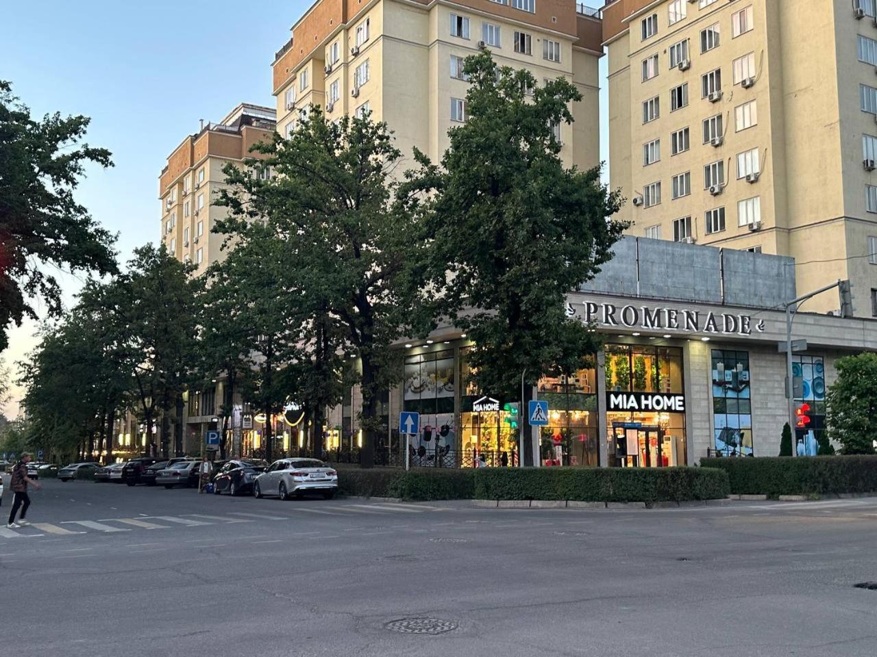 Apartment With City View On Sydykova St. 123 Bishkek Esterno foto
